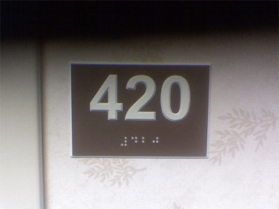 420hotel.jpg